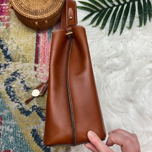 $550 Dooney & Bourke Designer Brown Leather Alto Small Lauretta Bag Purse - Picture 8 of 16